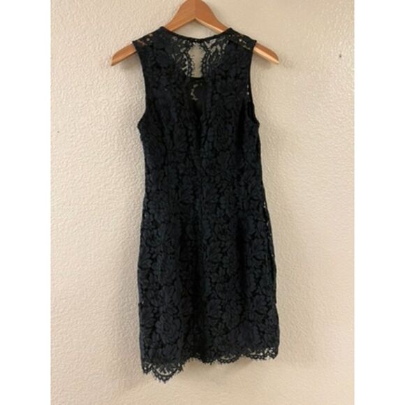 Banana Republic Navy Lace Tank Dress Keyhole Back Women's Size 2 - Picture 3 of 4